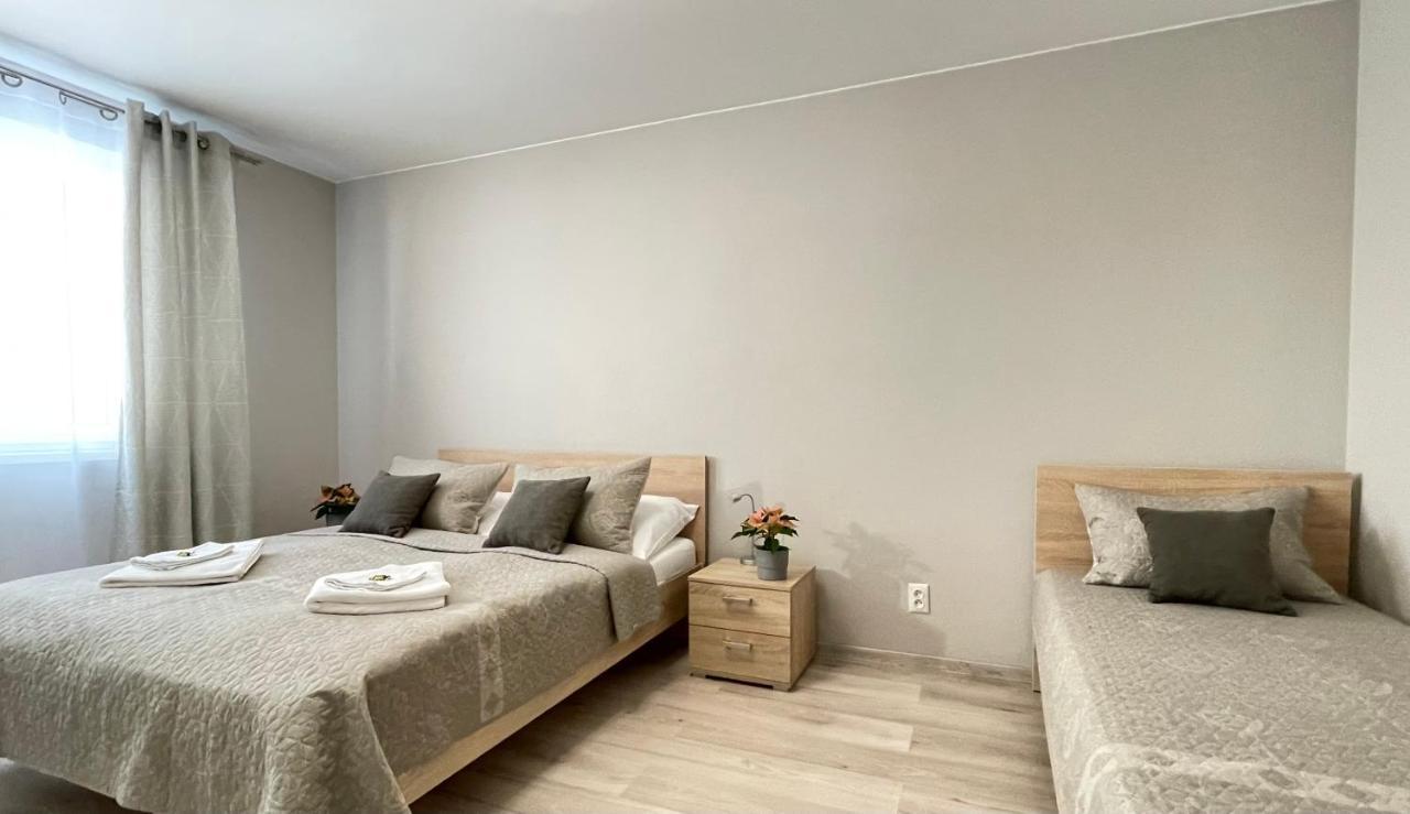 City Apartments Liptovsky Mikulas Luaran gambar