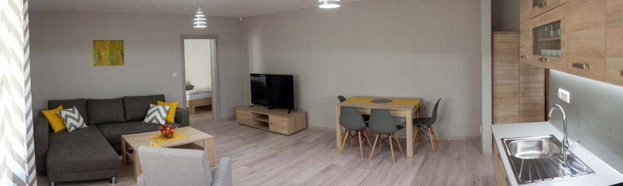 City Apartments Liptovsky Mikulas Luaran gambar
